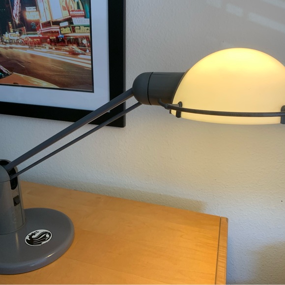 Desk Task Lamp For Drawing ,Architect, Offices, Classrooms, & Hospital - Picture 4 of 13